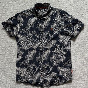 Men's Black Floral Short-Sleeve Button-Up Shirt